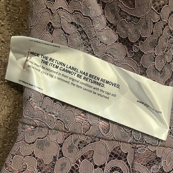 JS Collections Lavender Lace Dress. Size 4. - Picture 5 of 9